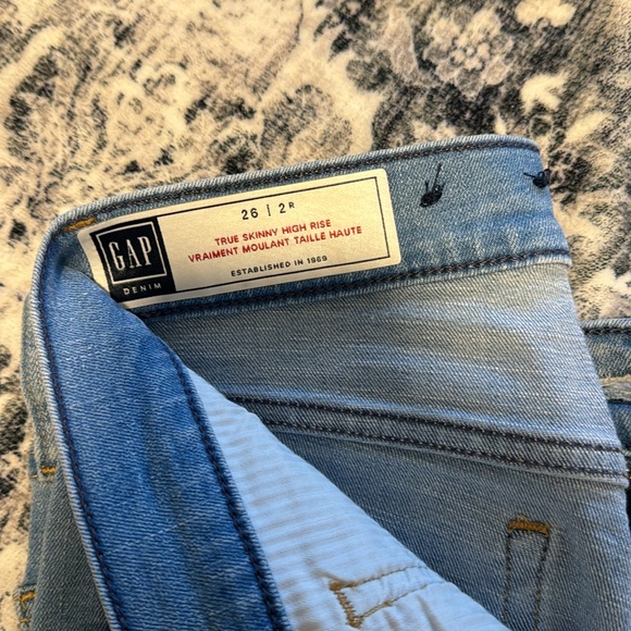 Gap- True skinny high rise pants - Picture 3 of 5